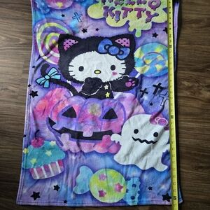 Hello Kitty Halloween Blanket